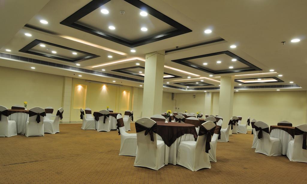 Hotel The Grand Orion - Kailash Colony New Delhi