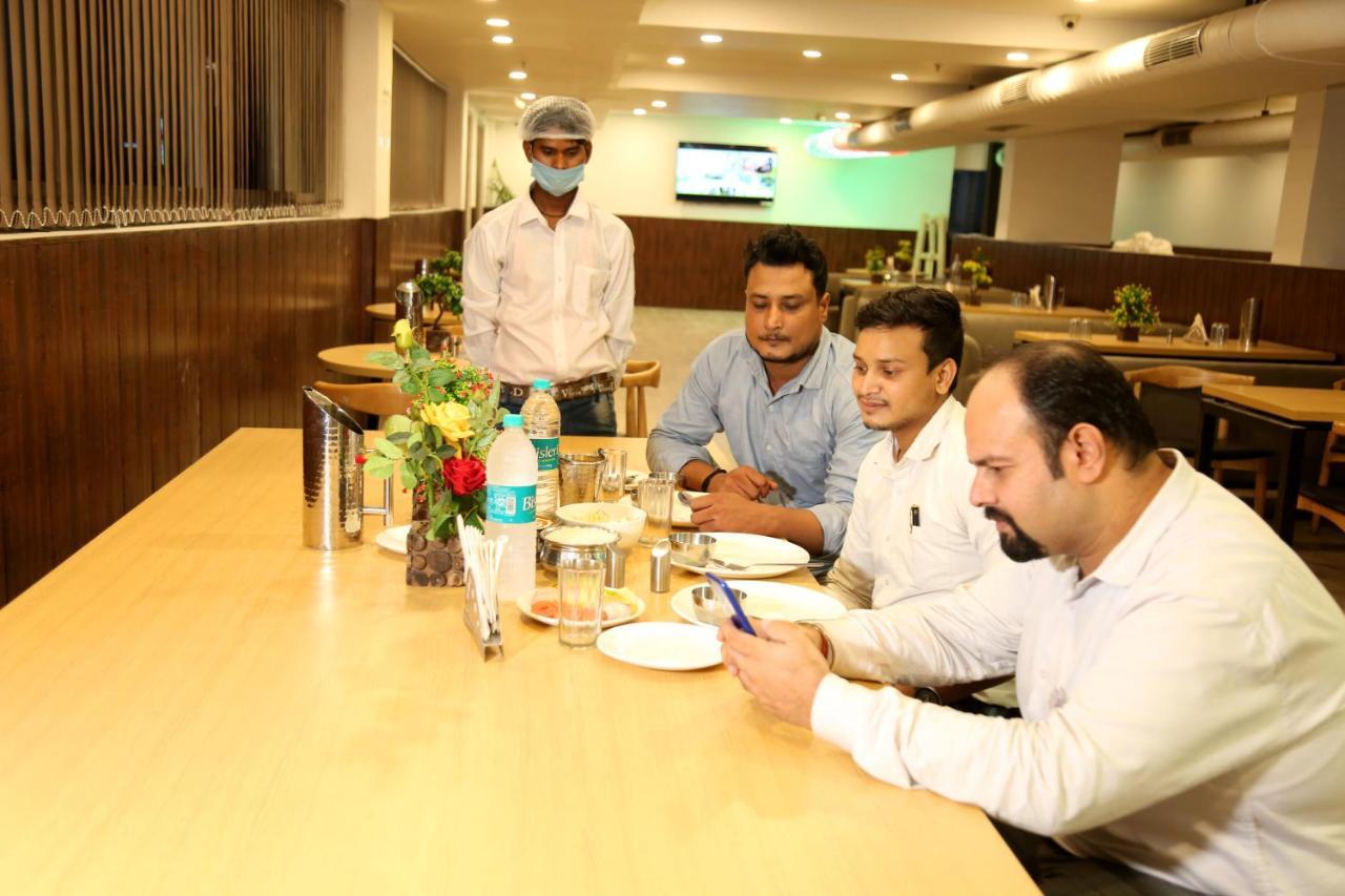 Sarvasa Residency