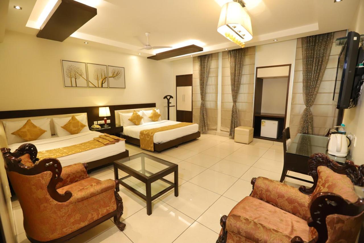 Amrapali Grand Hotel New Delhi