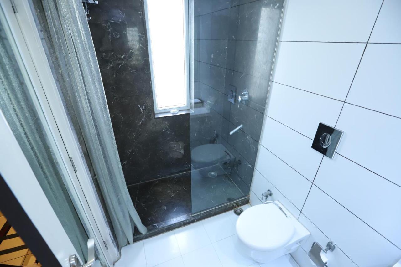 Amrapali Grand Hotel 4*