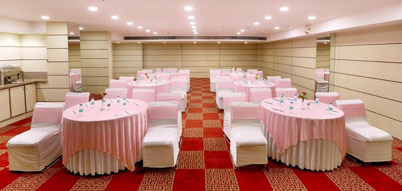 Pitrashish Pride Igi Intl Airport Hotel