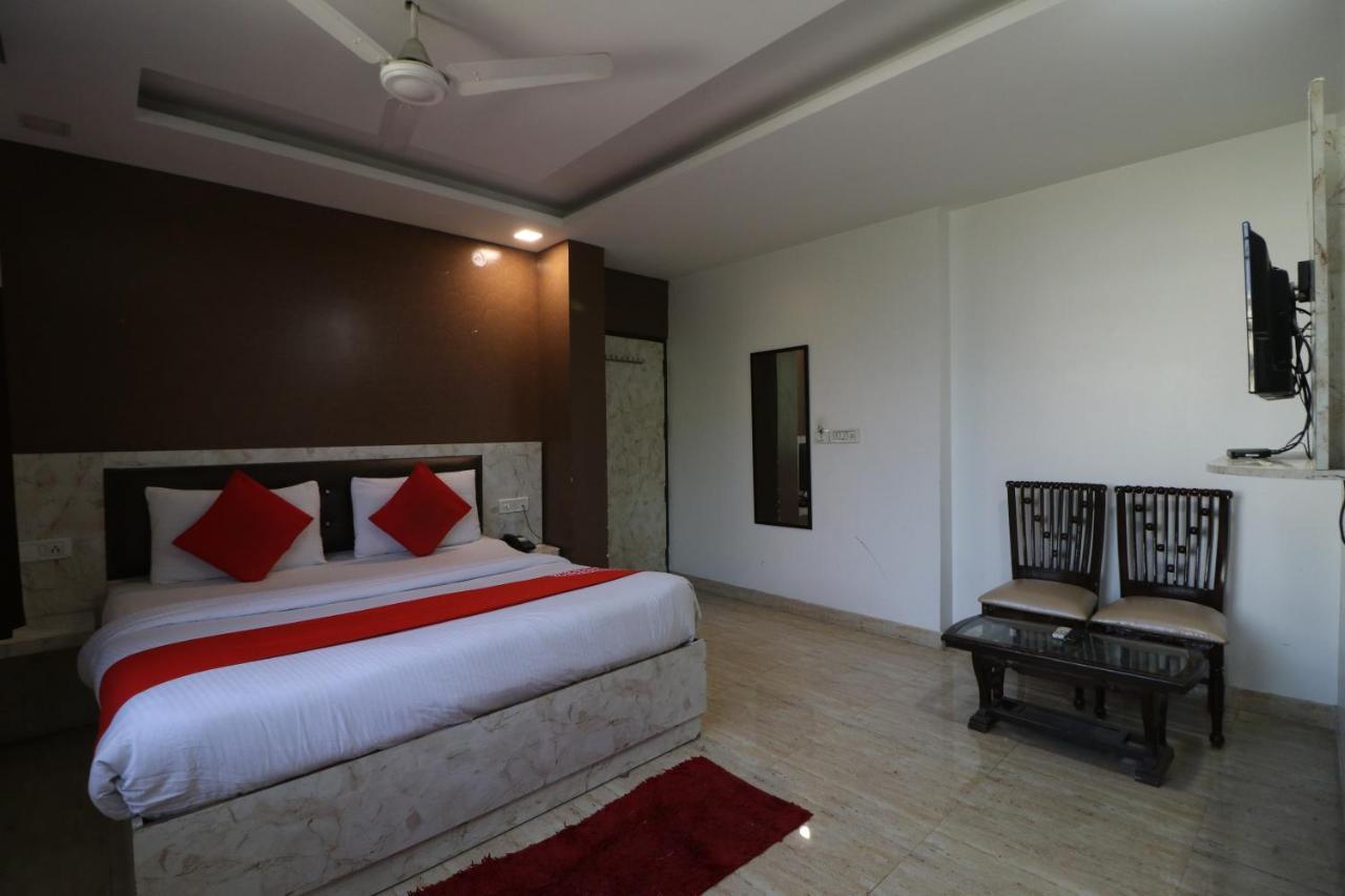 Hotel Airlift At Delhi Airport New Delhi