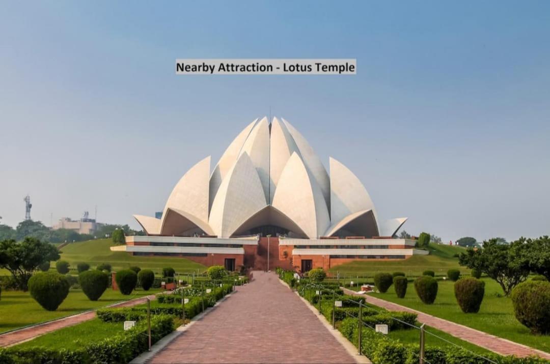 Hotel Lotus Palace New Delhi