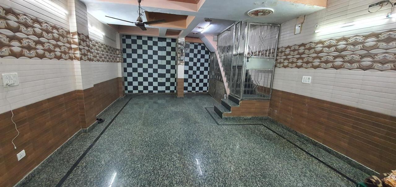 Al Ashfaq Guest house New Delhi