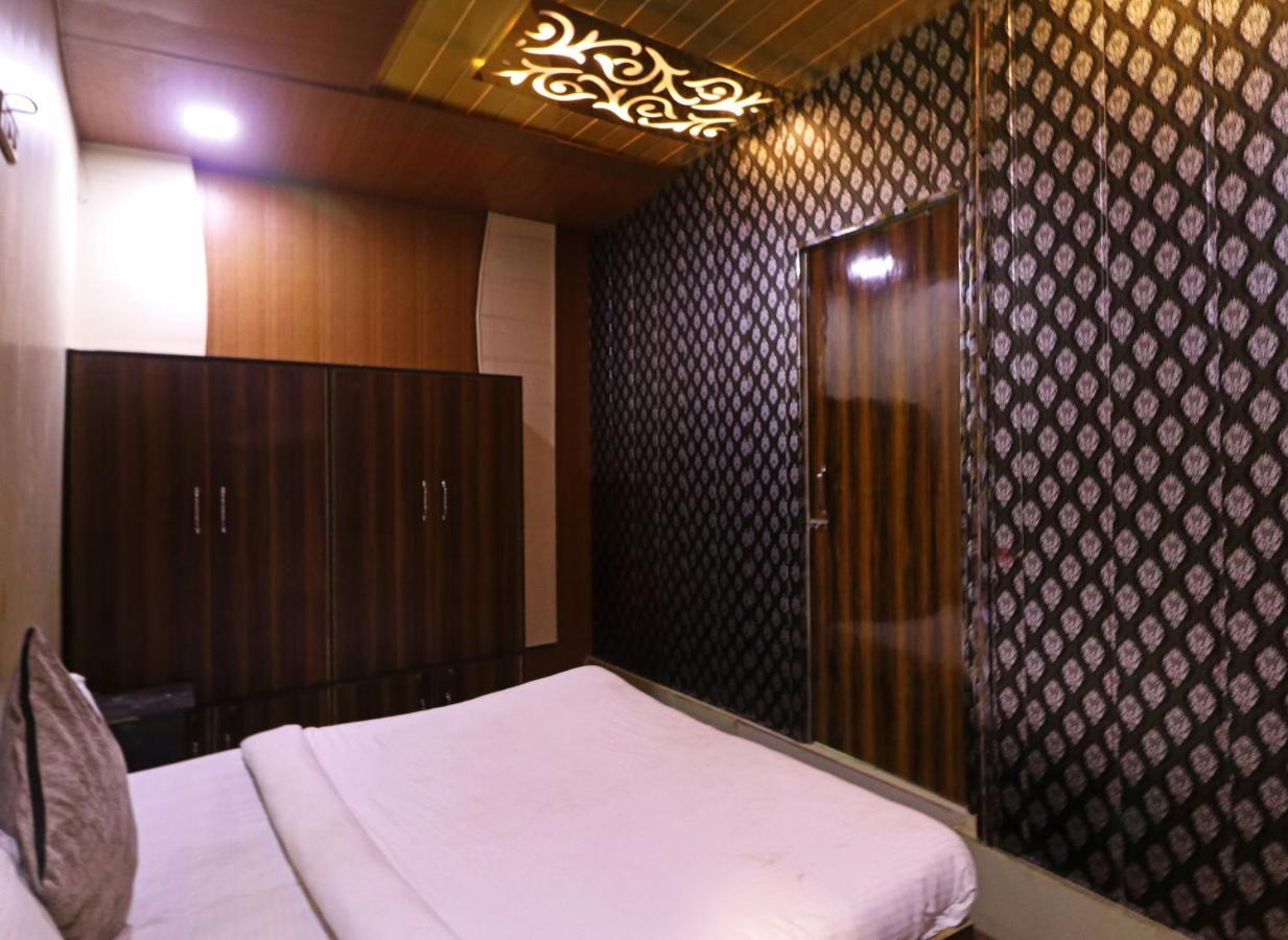 Hotel Roseberry & By Gobravo *