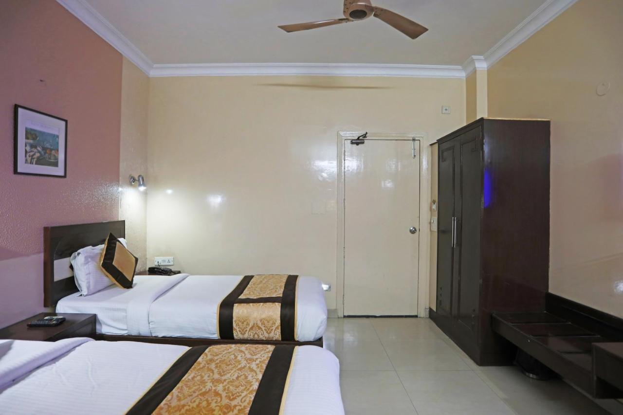 The Tourist - 1 Min From Railway Station 3* New Delhi