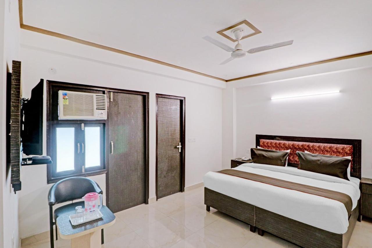 Collection O 81326 Dolphin Hotel 3*