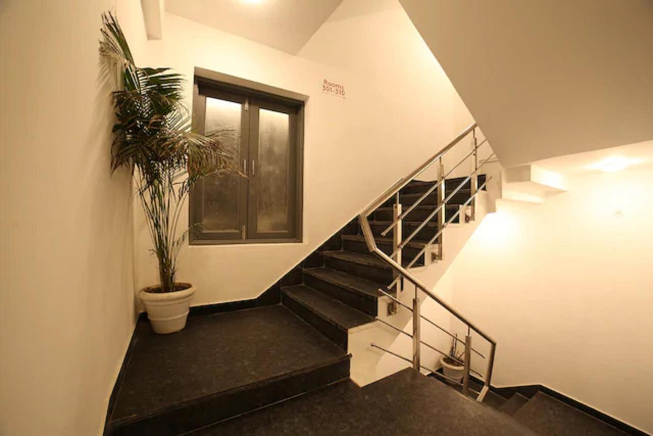 Urban Residency Hotel 4*
