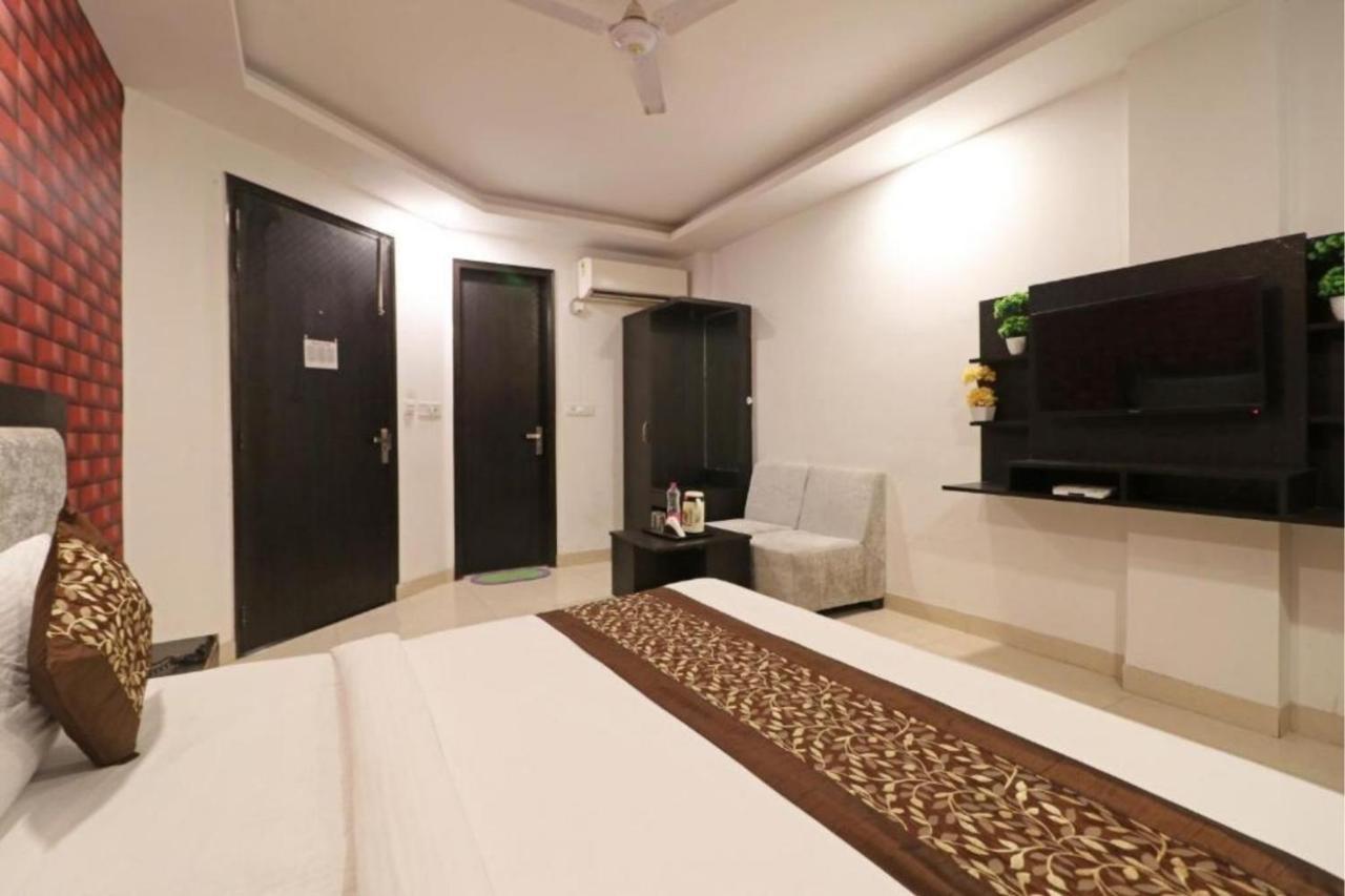 Hotel Grand Olive Near Delhi Airport Hotel