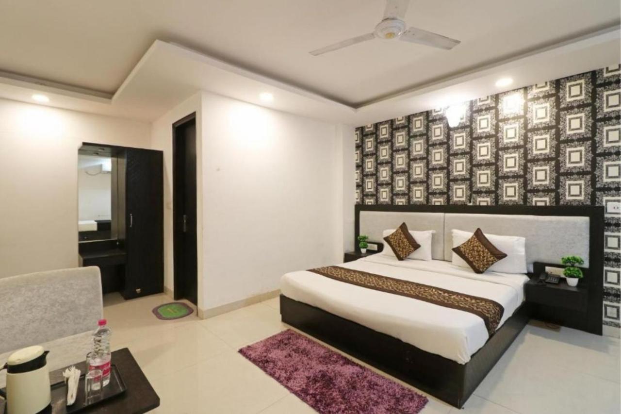 Hotel Grand Olive Near Delhi Airport Hotel