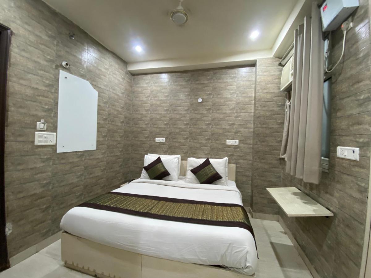 Hotel Red Chilly