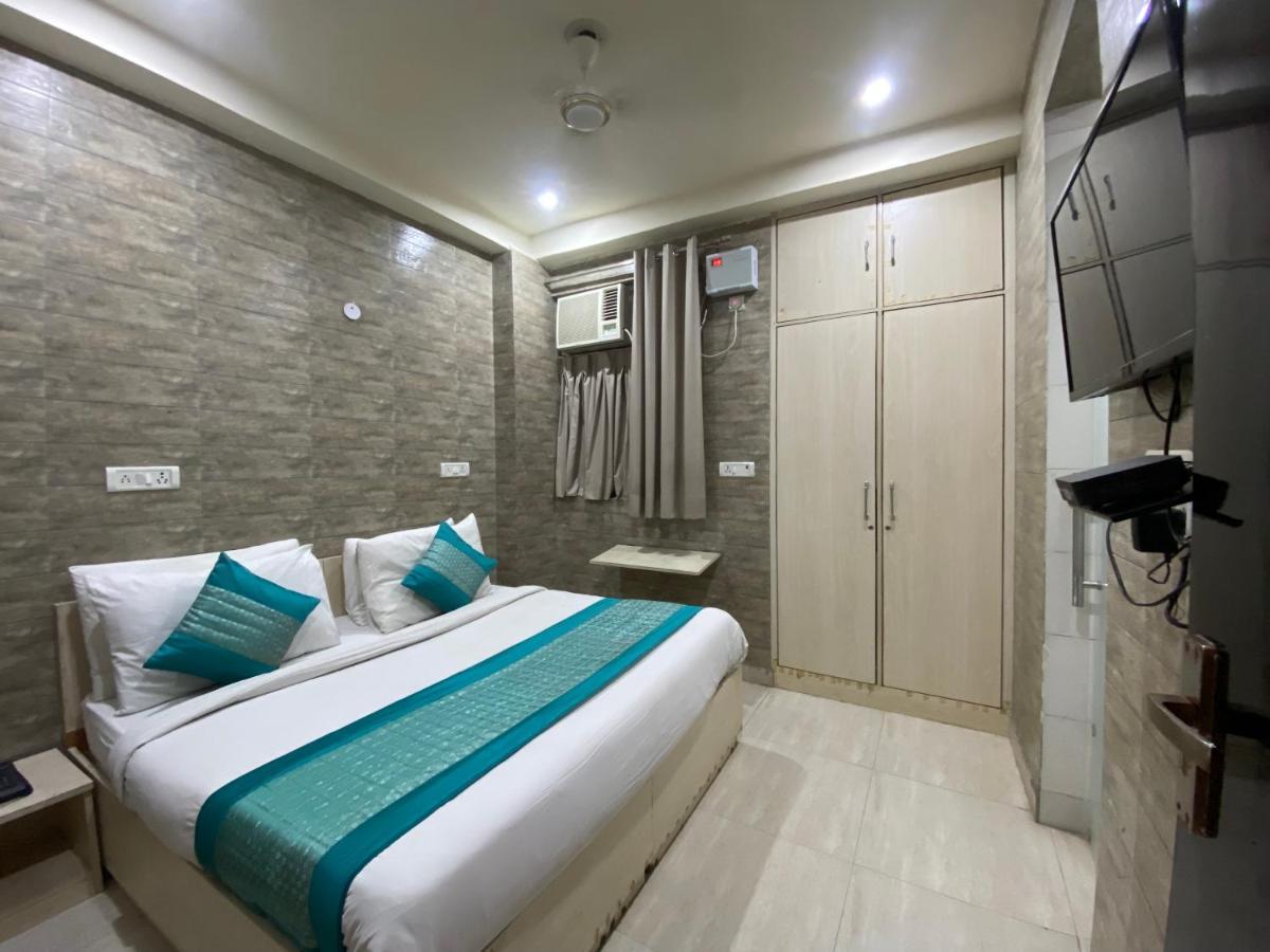 Red Chilly Hotel