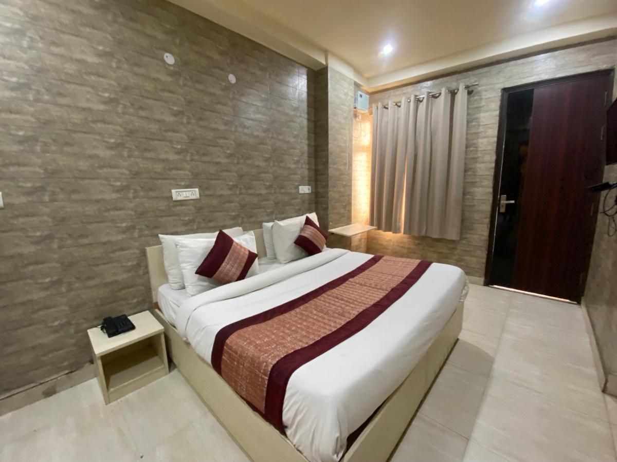 Hotel Red Chilly