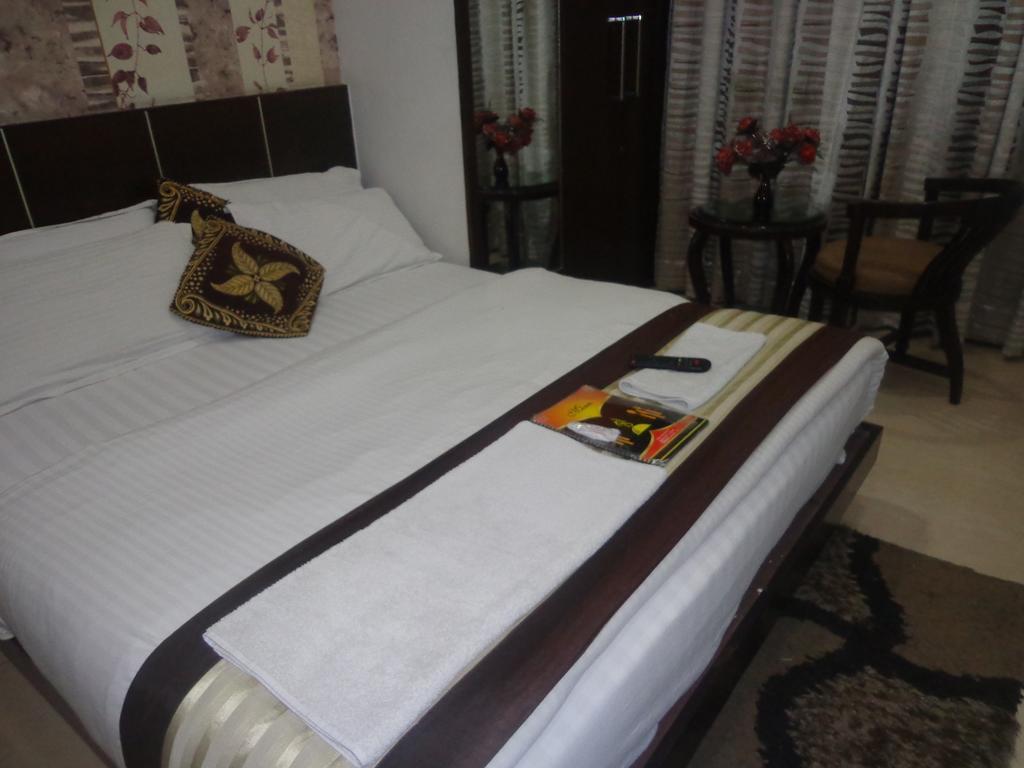 Milllennium 2000 Dx Hotel 3*