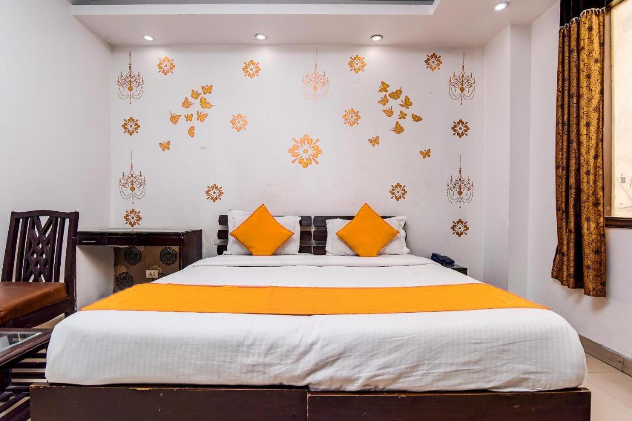 Fabhotel Vista Inn New Delhi