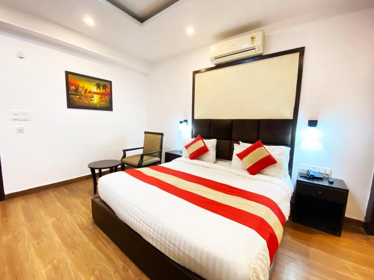 Admire Gold - Pachim Vihar Delhi Hotel