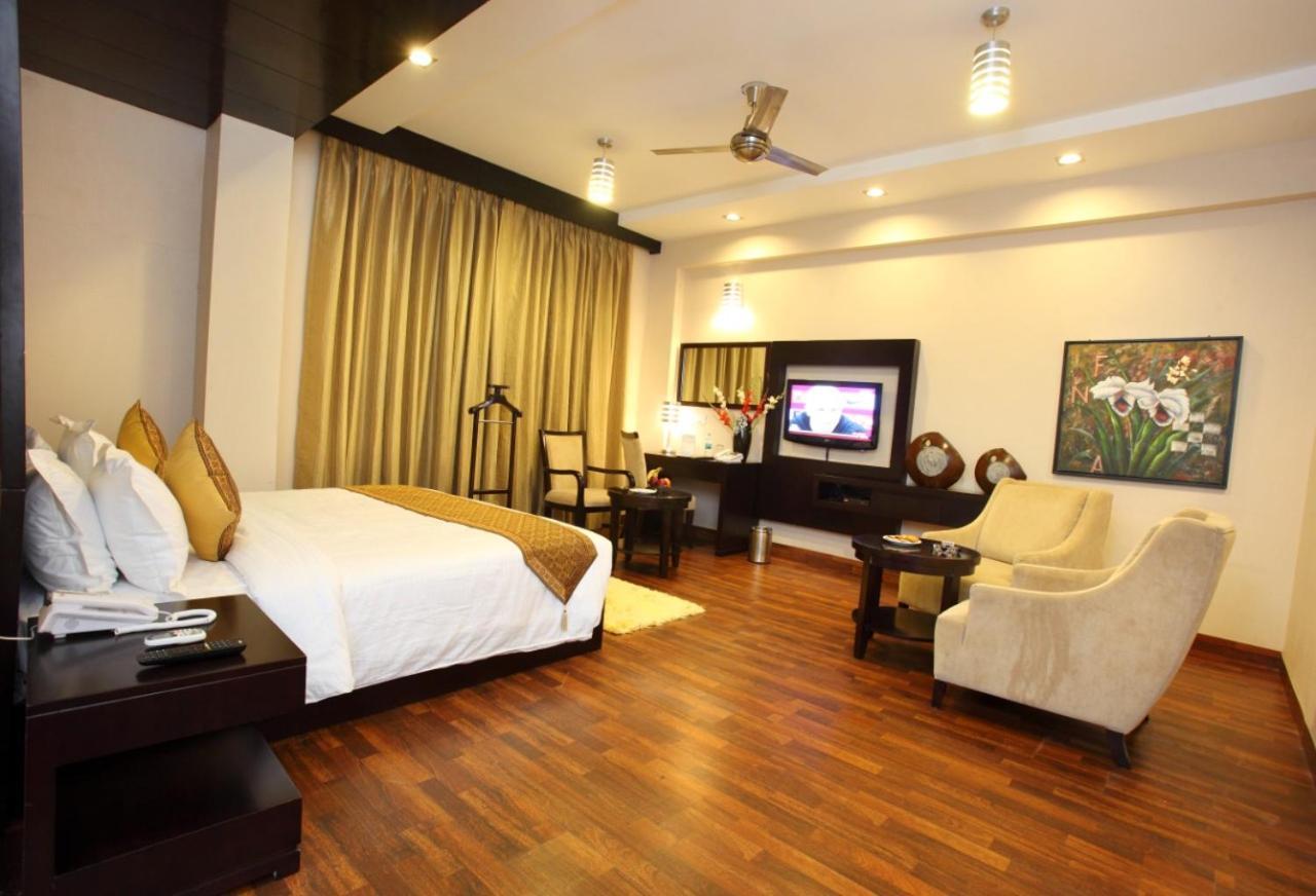 Five Elements The Claire 3* Delhi (National Capital Territory of India)