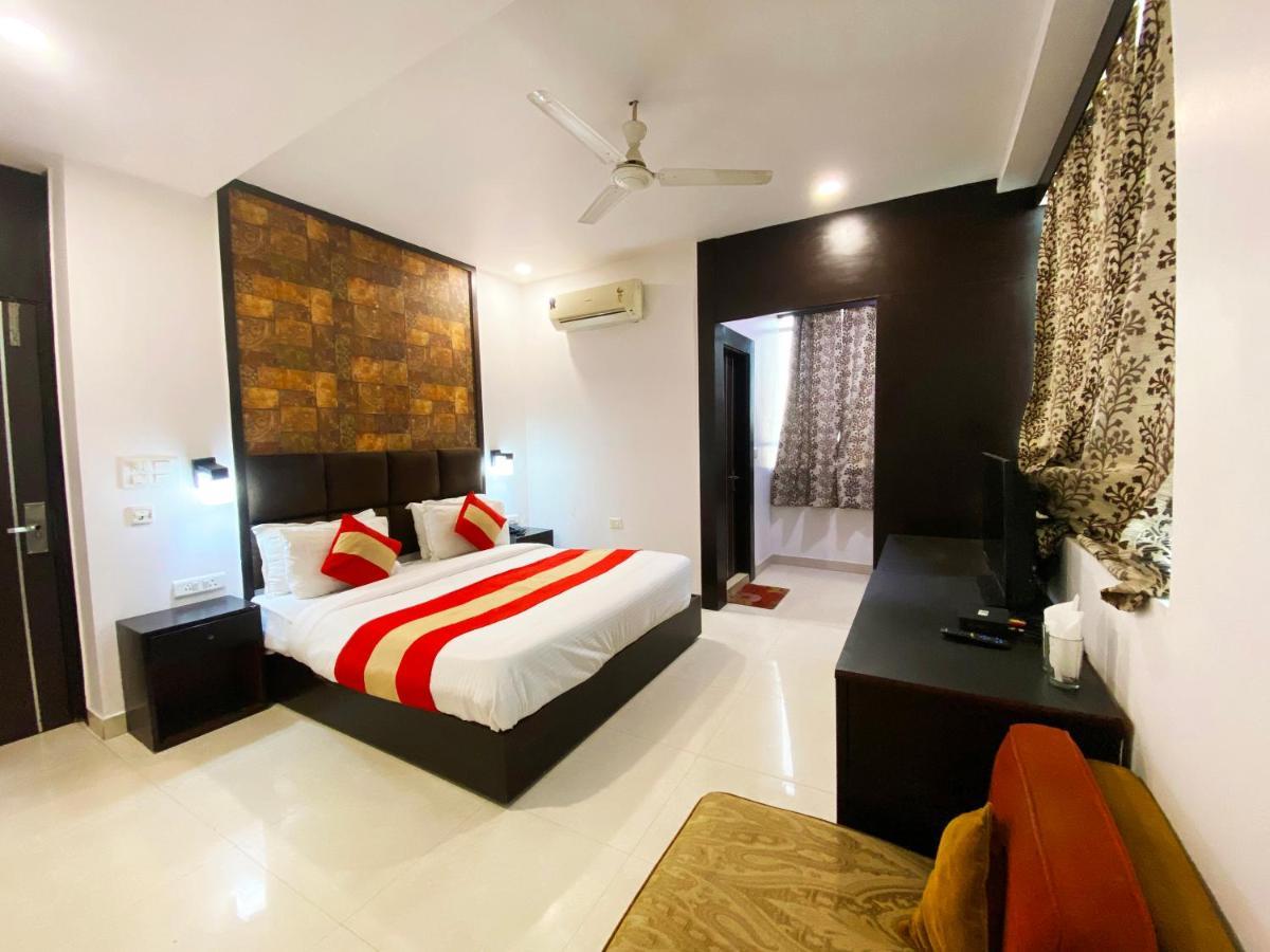 Hotel Admire Gold - Pachim Vihar Delhi New Delhi