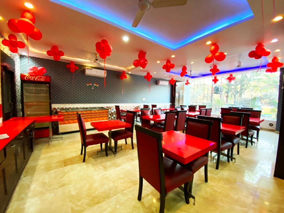 Hotel Admire Gold - Pachim Vihar Delhi
