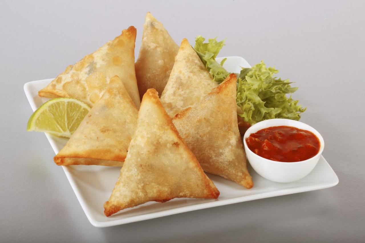 Oyo 29271 Smart City Nova Deli