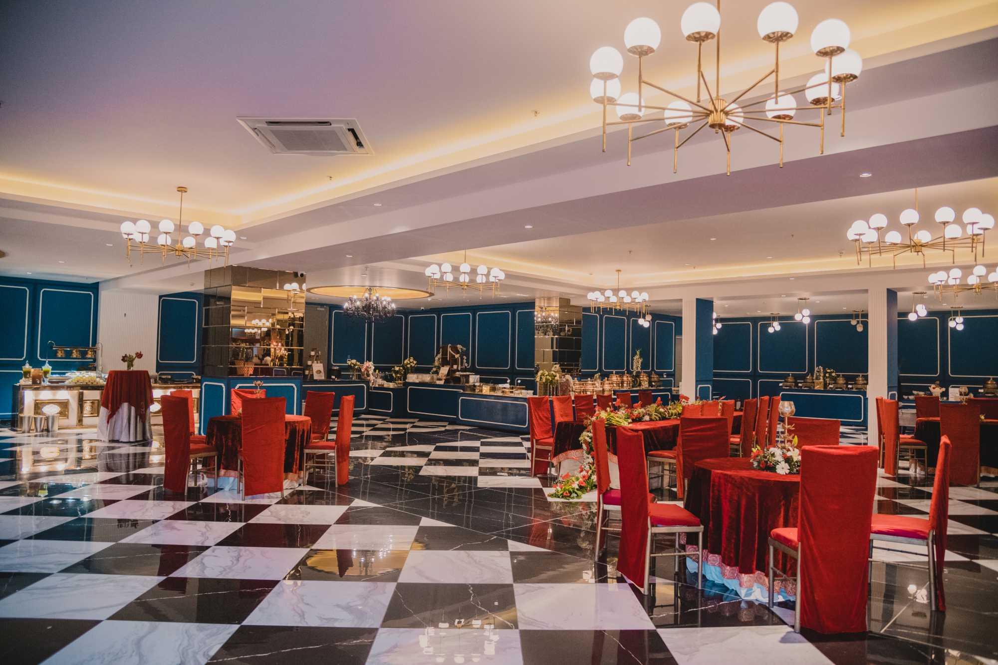 Fortune Park Boulevard Hotel 4*