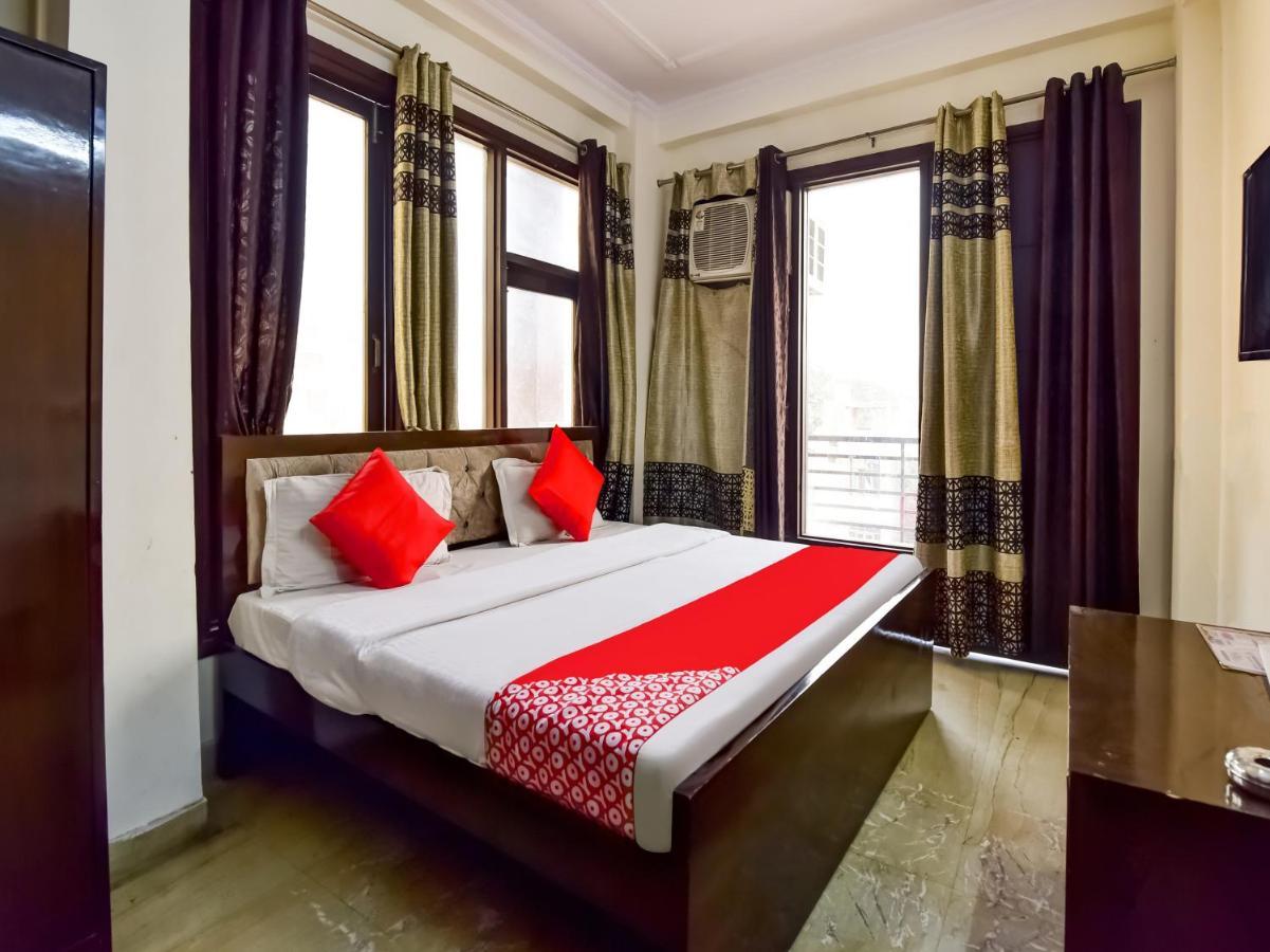 South Delhi 3*