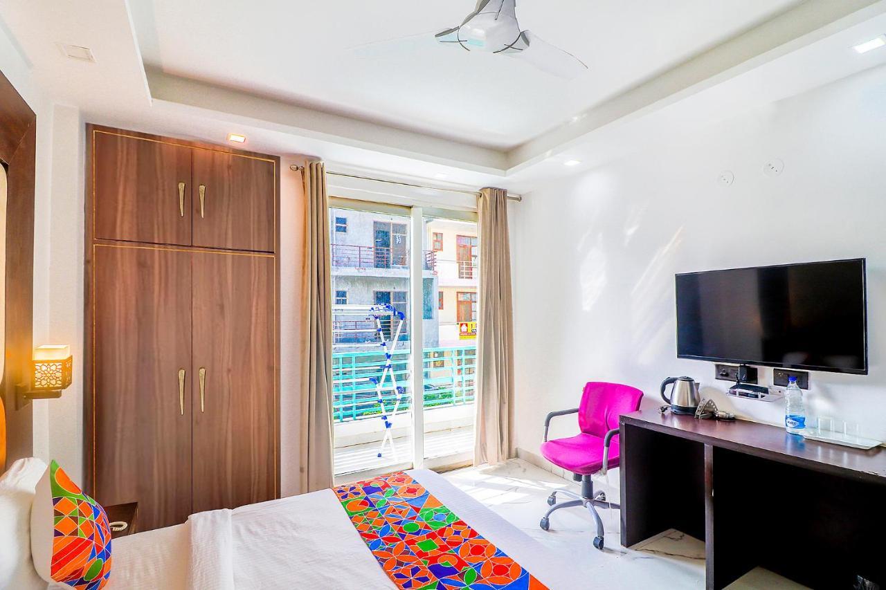 Fabhotel Kiara The Private Hotel