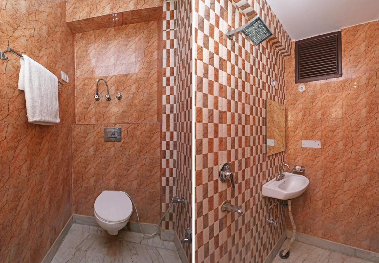 Hotel Oyo Flagship 12739 Mahesh New Delhi