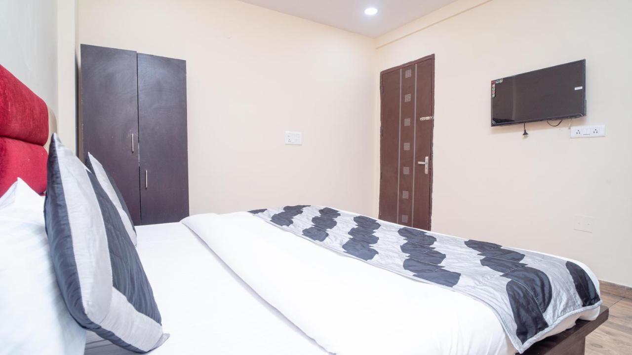 Hotel Gs International Couple Friendly At Delhi University New Delhi