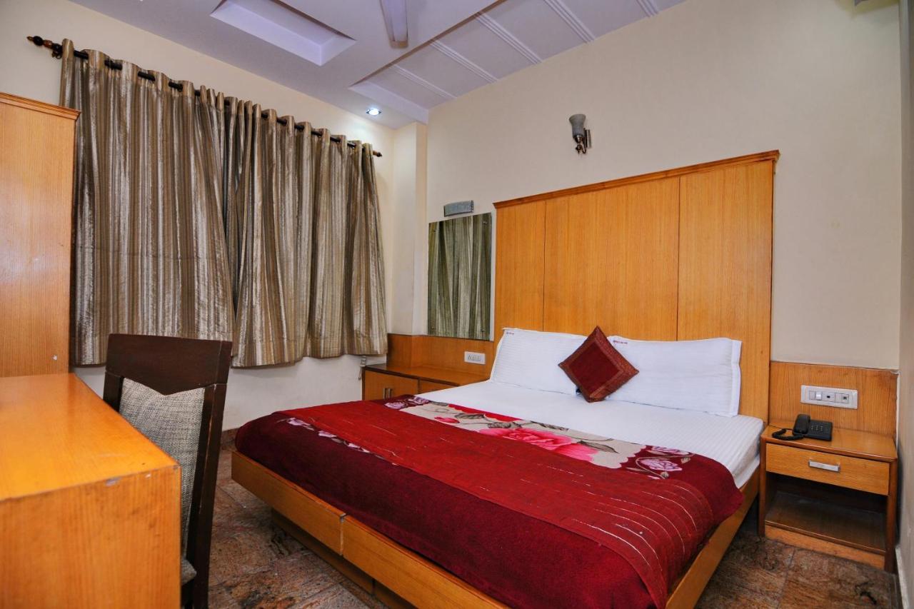 Tjs Grand Hotel 3*