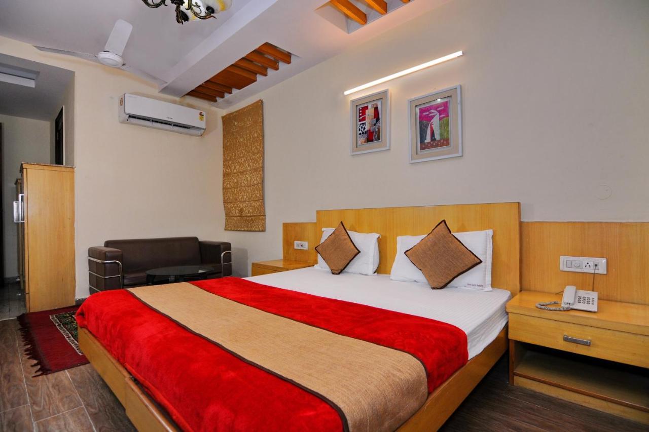 Tjs Grand Hotel 3*