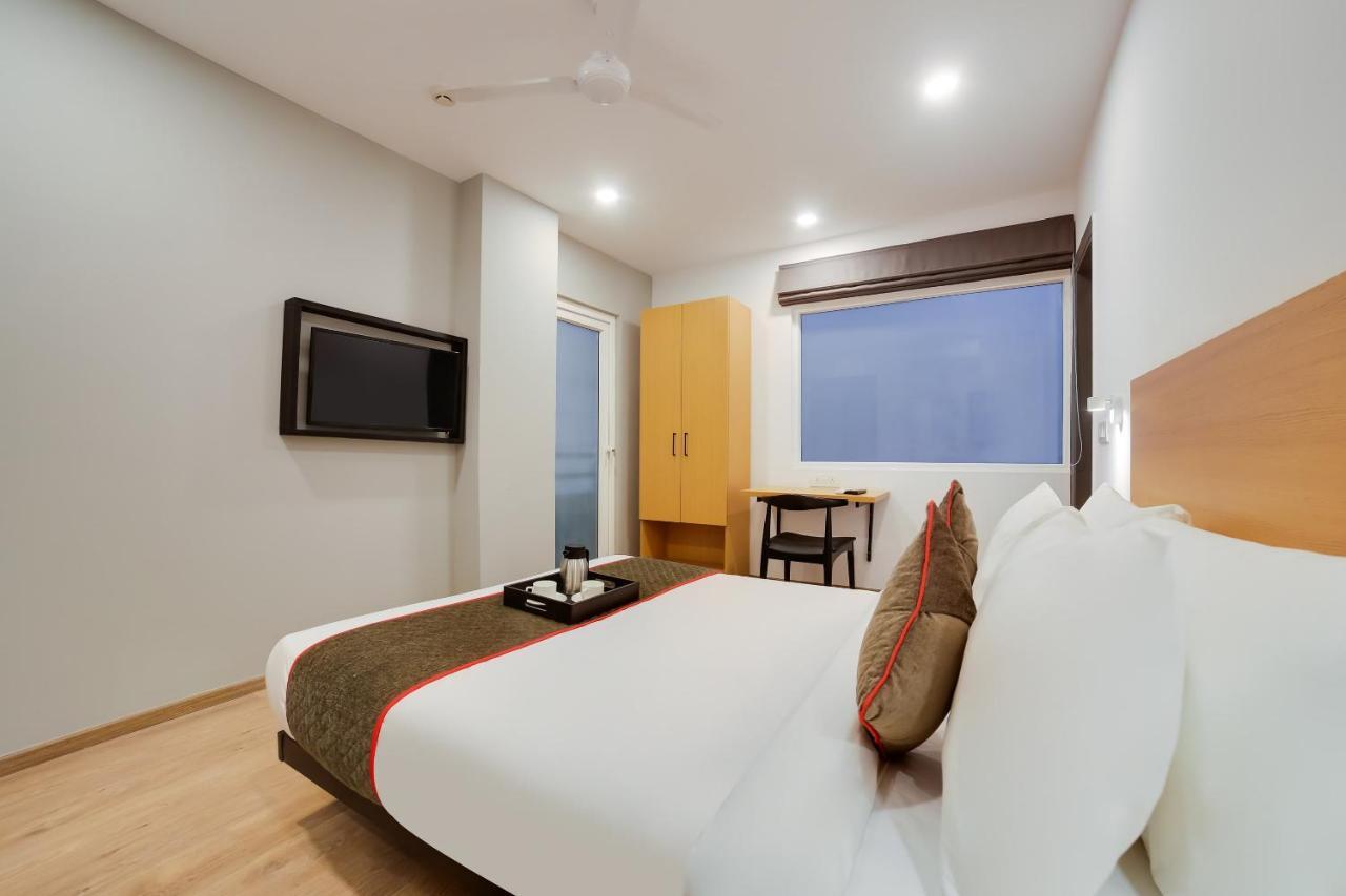Oyo Townhouse 019 Anand Vihar Hotel New Delhi