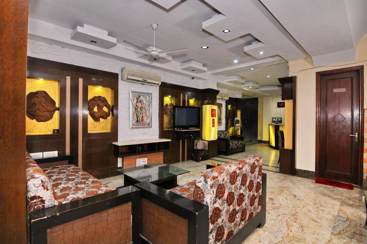 Hotel Tjs Grand