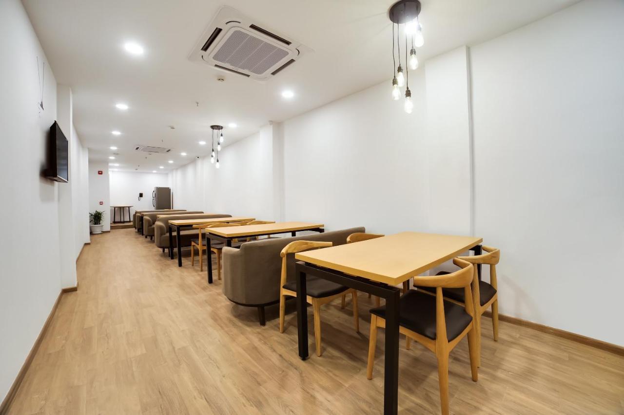 Oyo Townhouse 019 Anand Vihar 4* New Delhi