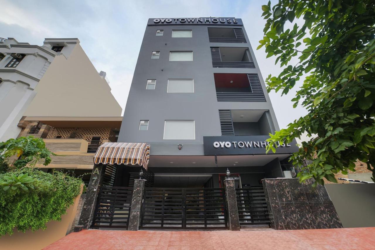 Oyo Townhouse 019 Anand Vihar 4* New Delhi