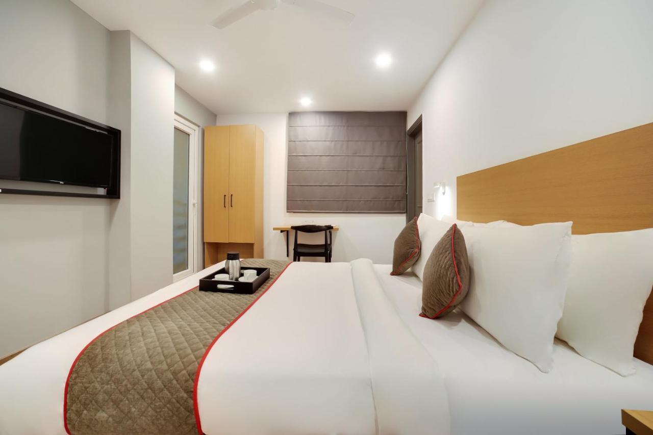 Oyo Townhouse 019 Anand Vihar Hotel