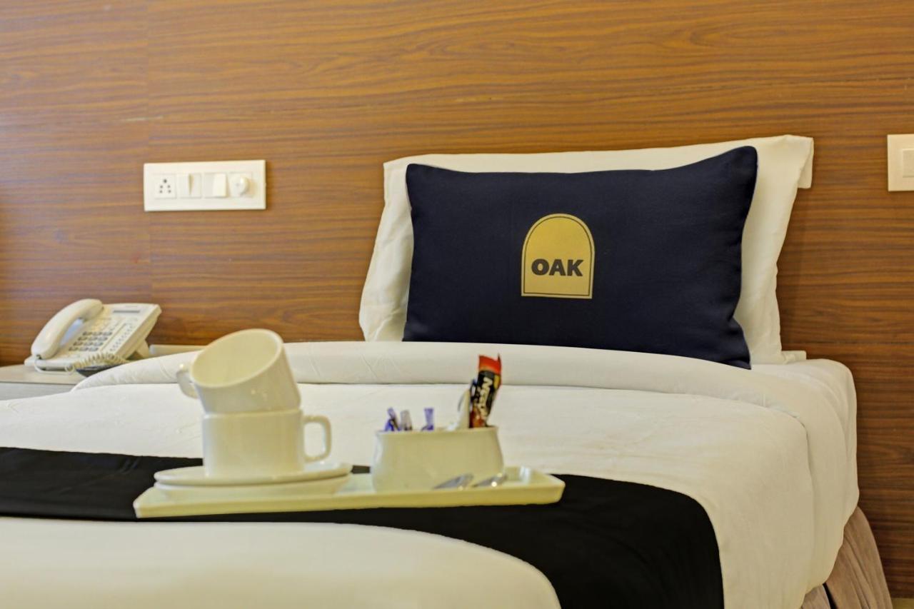 Hotel Townhouse Oak Safdarjung 3*