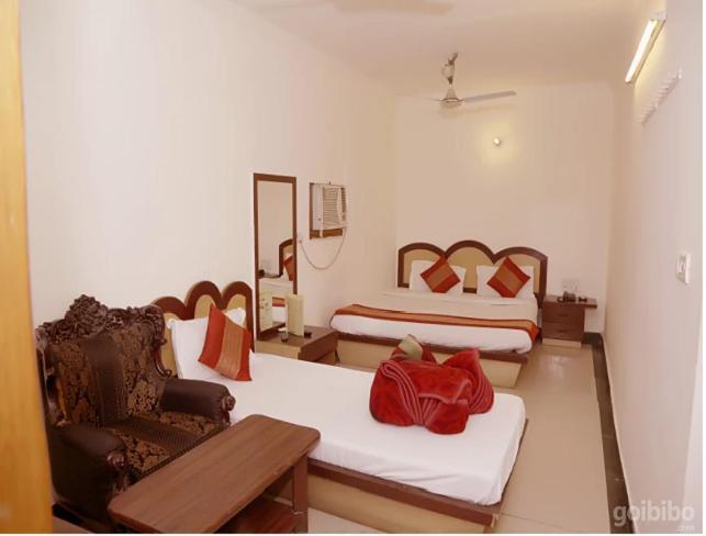 Hotel Vishal G H