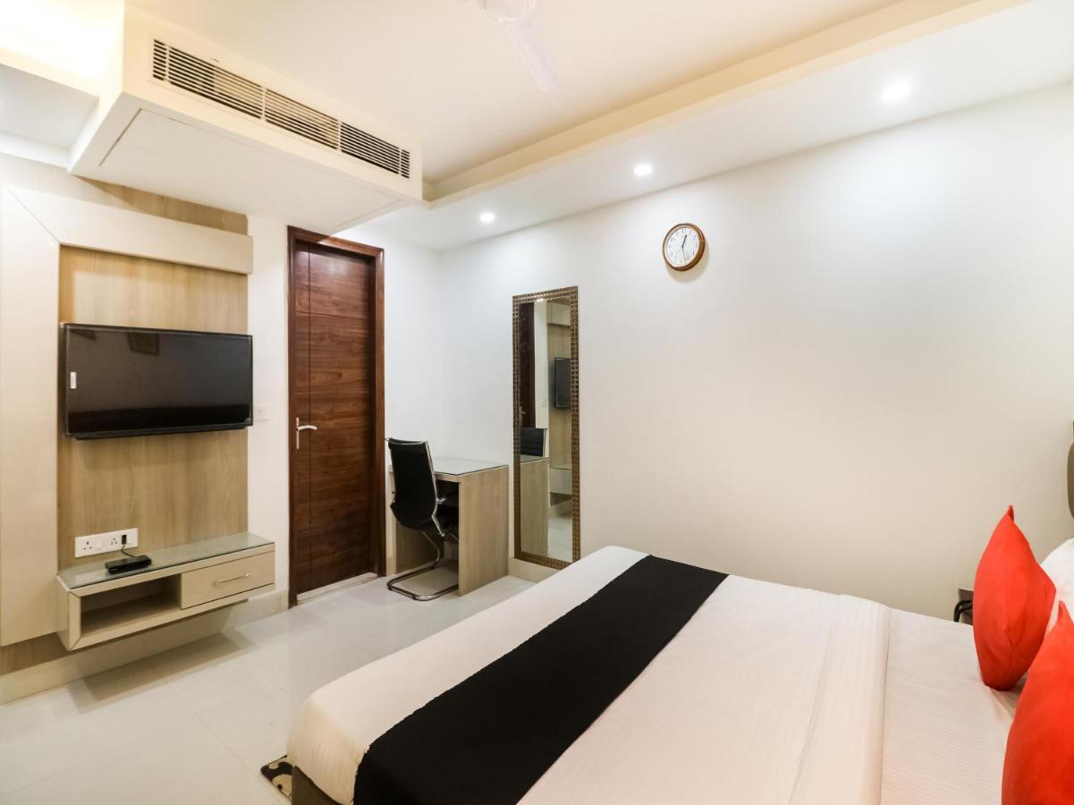 Hotel Capital O 76736 Ornate By Blessings New Delhi