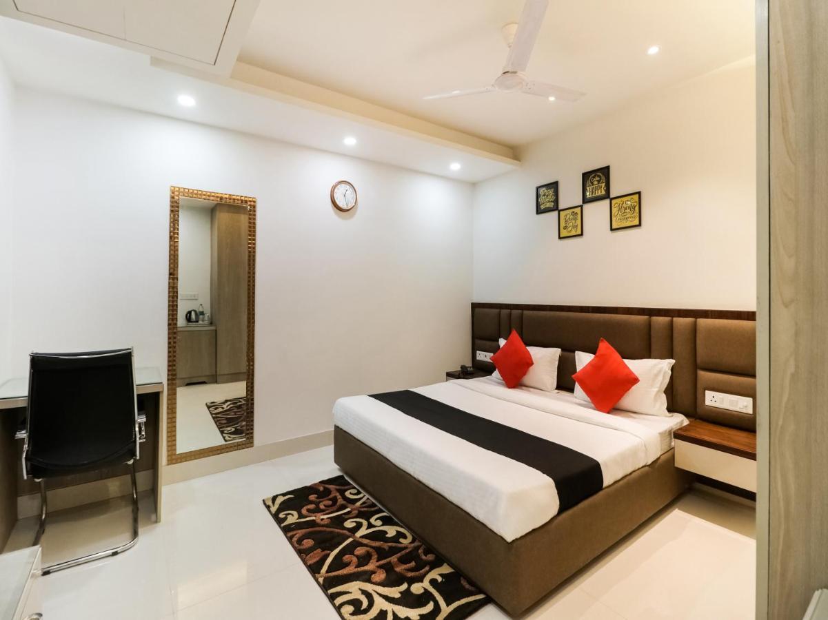 Hotel Capital O 76736 Ornate By Blessings 3*