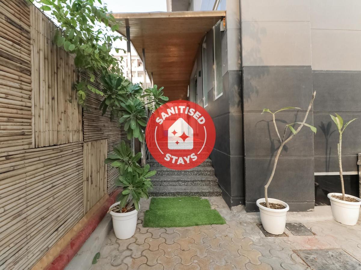 Hotel Capital O 76736 Ornate By Blessings New Delhi