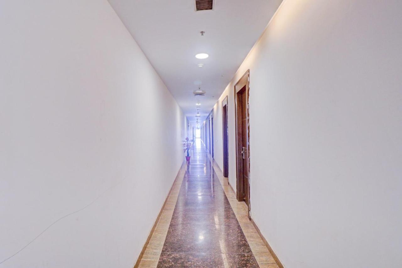 Oyo Townhouse 484 Sanskriti Hotel
