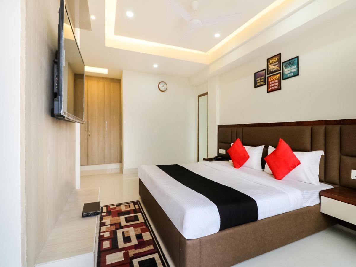 Hotel Capital O 76736 Ornate By Blessings 3*