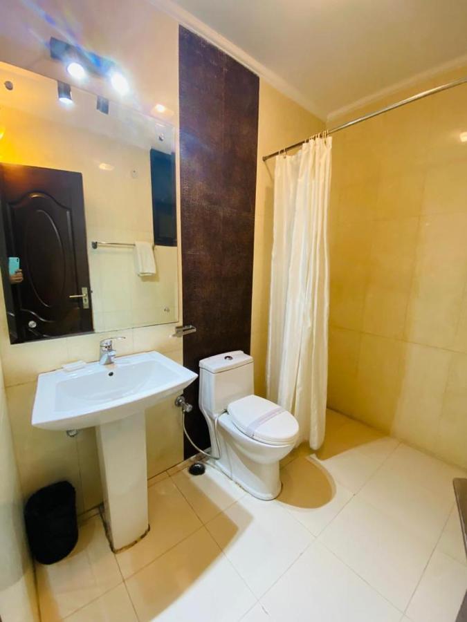 Lloyd Residency Nehru Place 3* New Delhi