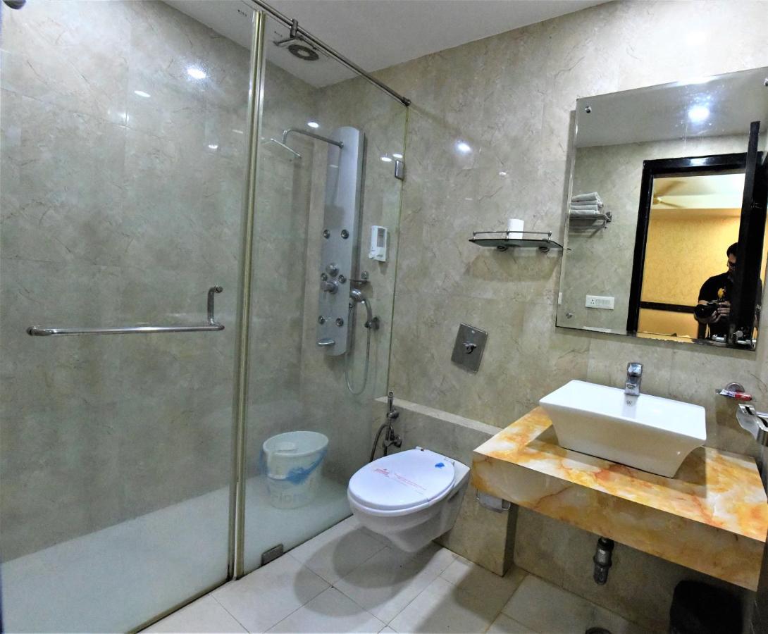 Kingston Park - Karol Bagh Hotel 3*