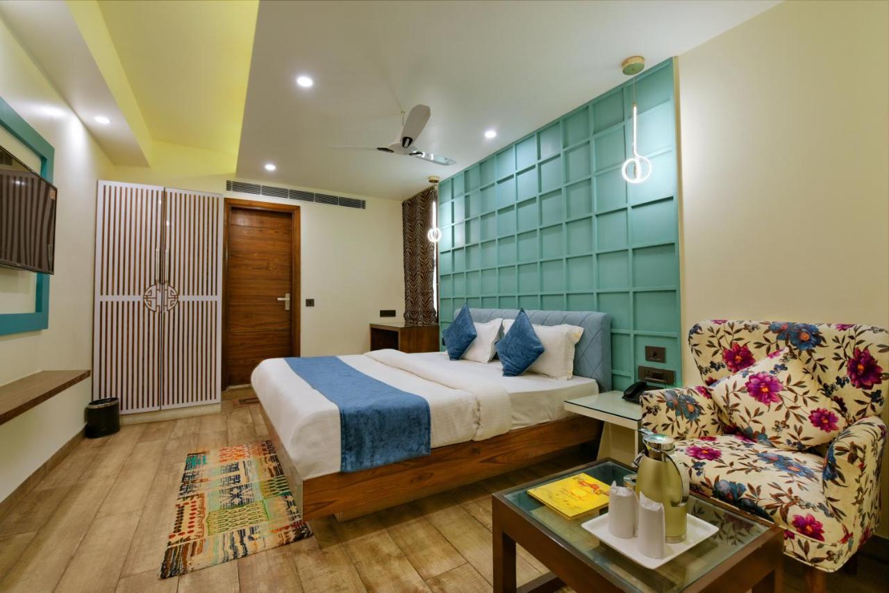 Hotel Blue Pearl - Free Airport Pick Up 4*