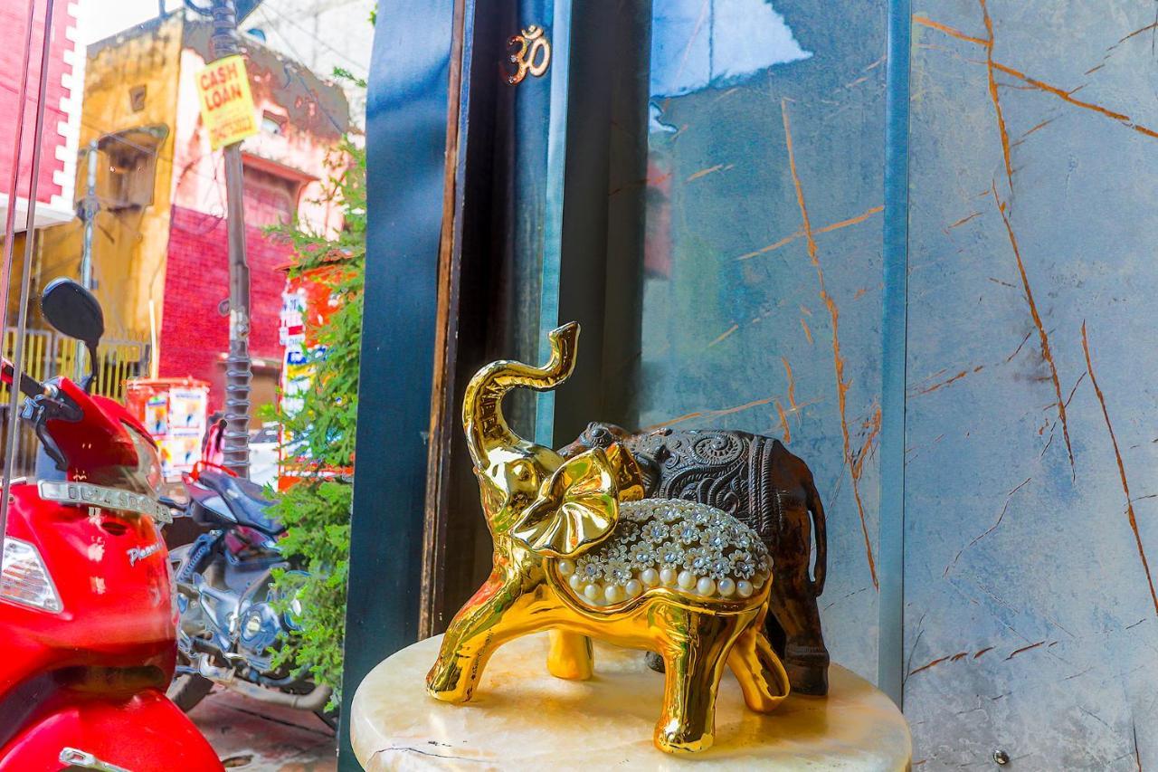 Silver Stone - Karol Bagh New Delhi (National Capital Territory of India)