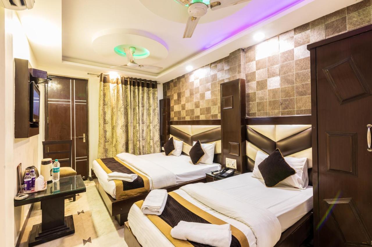 Hotel Hotel Grand Shyam- In Front Of New Delhi Railway Station-Couple Friendly 2*