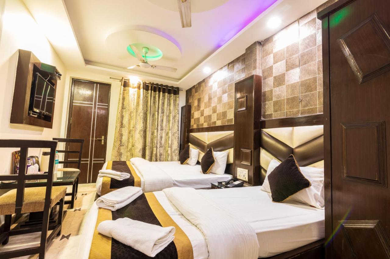 Hotel Hotel Grand Shyam- In Front Of New Delhi Railway Station-Couple Friendly New Delhi