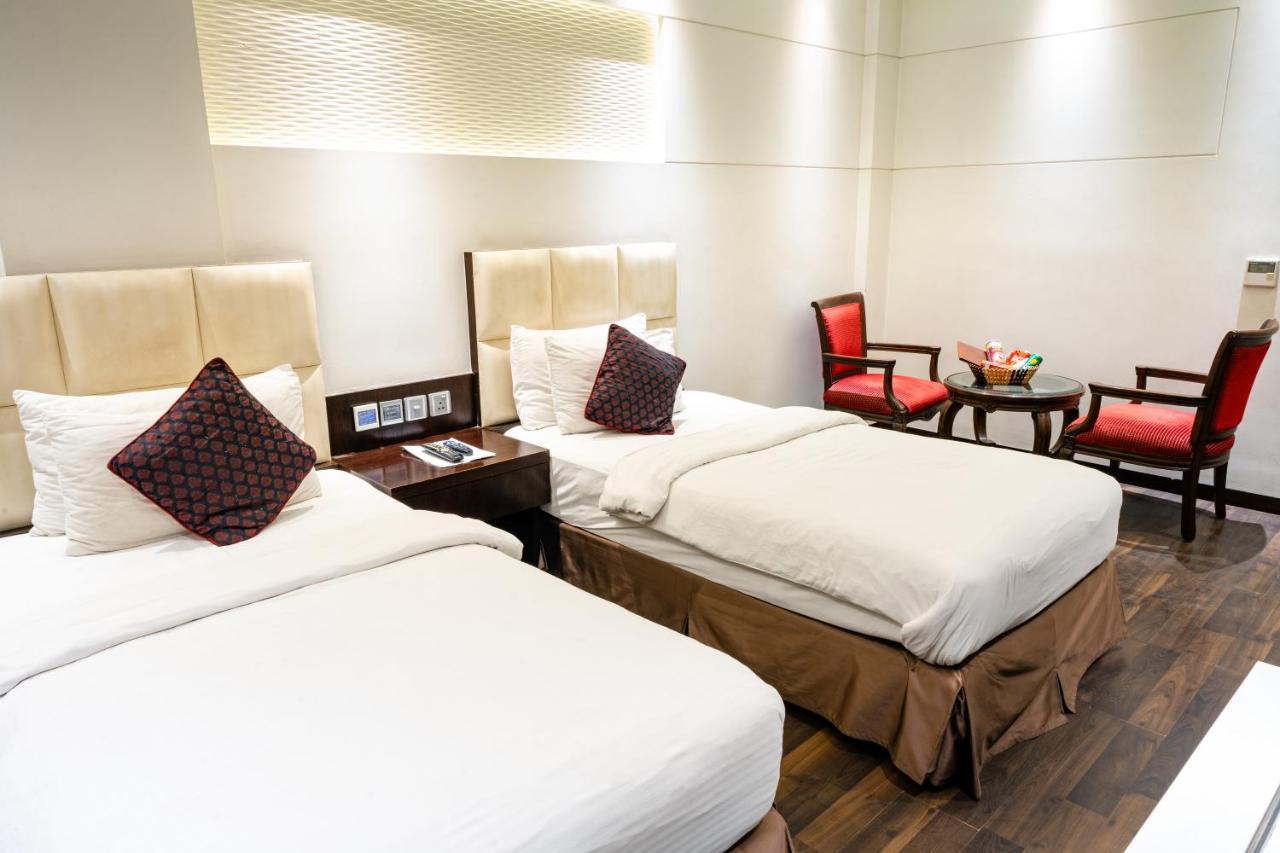 Grand Godwin - Complimentary Airport Pickup -near Ndls Railway Stn 4*